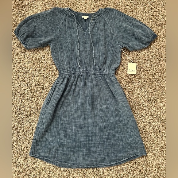 a.n.a Women’s Short Sleeve Popover Dress, 100% Cotton - Acid Wash Denim- NWT - Picture 4 of 14